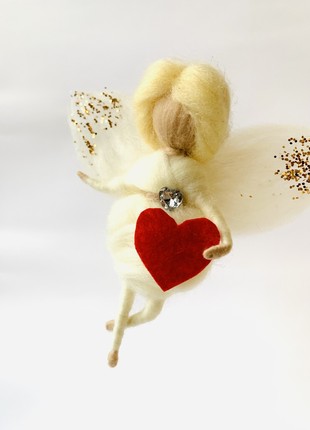 Cupid angel with heart7 photo