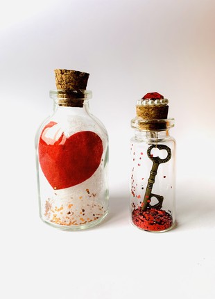 A gift for Valentine's Day, a bottle with a message3 photo