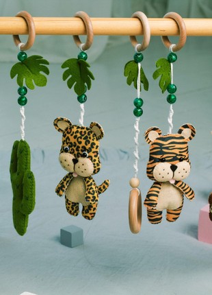 Safari baby play gym toys9 photo