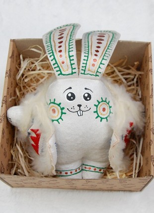 SOUVENIR VANILLA "BUNNY IN EMBROIDERED COAT" WITH BUCKWHEAT FILLING