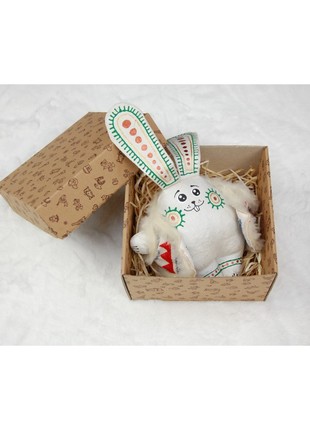 SOUVENIR VANILLA "BUNNY IN EMBROIDERED COAT" WITH BUCKWHEAT FILLING3 photo