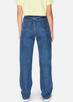 Straight Dark Jeans3 photo