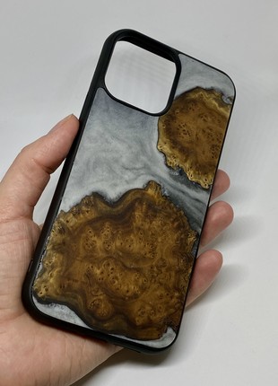 Case for IPhone 13 Pro Max made of natural wood2 photo