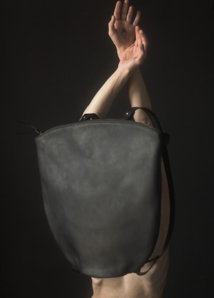 Leather convertible backpack Manta