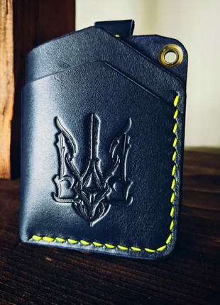 Handmade leather card holder, with embossing2 photo
