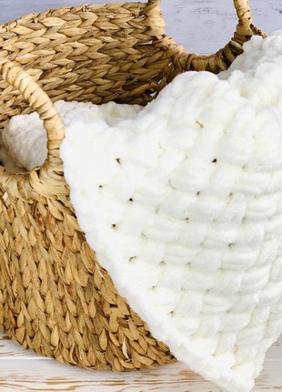Alize Puffy handmade knitted plush blanket for a baby Alize Puffy milk 90*90 cm5 photo
