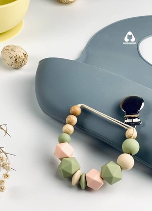 Silicone holder - nipple cutter for pacifiers for newborns DSN-71 photo