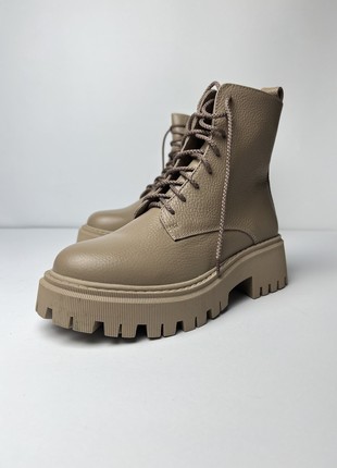 Beige leather boots