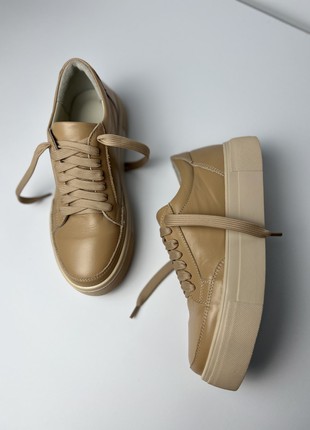 Sneakers made of genuine leather in caramel color1 photo