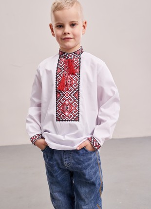 Classic embroidery for a boy "Ornament"1 photo