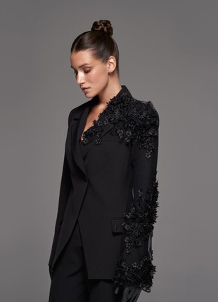 Asymmetric jacket with quilts3 photo
