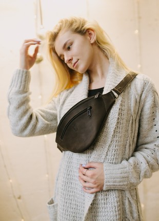 Handmade Small Leather Fanny Pack2 photo