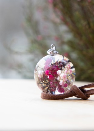 Resin flower necklace, real heather jewelry1 photo