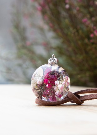 Resin flower necklace, real heather jewelry4 photo