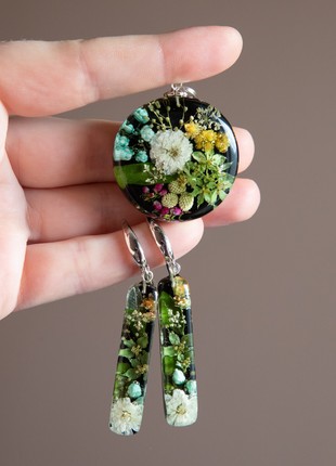 Resin flower jewelry set, Necklace and earrings set2 photo