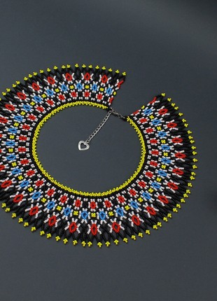 Elegant seed bead necklace4 photo