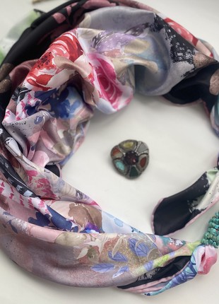 Scarf "Pink orchid"" from the brand MyScarf. Decorated with natural turquoise6 photo