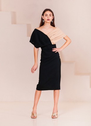 Two-tone sheath dress with a belt2 photo