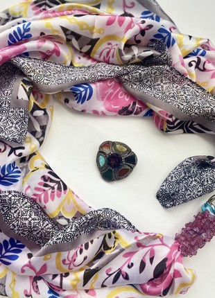 Scarf "Emerald ukrainian pattern ,, from the brand MyScarf. Decorated with natural Tiger's Eye4 photo
