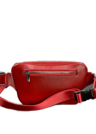 The Trapeze banana bag red (BN-BAG-45-red)3 photo