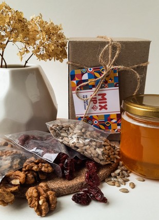 Honey set MIXUP (honey, nuts, seeds, dried fruits), 350 grams2 photo