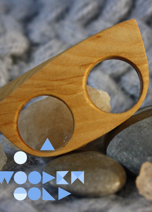 Brass knuckles for a lady2 photo
