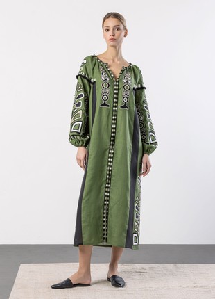 Green dress with black applique and embroidery VILHA1 photo