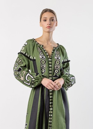 Green dress with black applique and embroidery VILHA2 photo