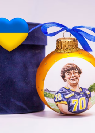 Personalized Golden Gift Ornament, Custom Portrait From Photo – One person