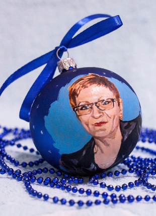 Personalized Blue Gift Ornament, Custom Portrait From Photo – One person5 photo