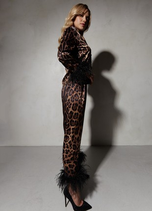 Leopard silk suit with feathers3 photo