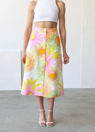 A-line skirt made of cotton in a large flower print1 photo