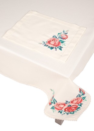 Embroidered napkin under plate "Blooming Garden" 0.30*0.40m 274-21/003 photo