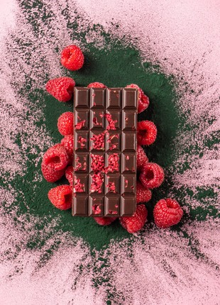 Dark chocolate Healthy Choice with raspberries and spirulina 25g set 5 pcs4 photo