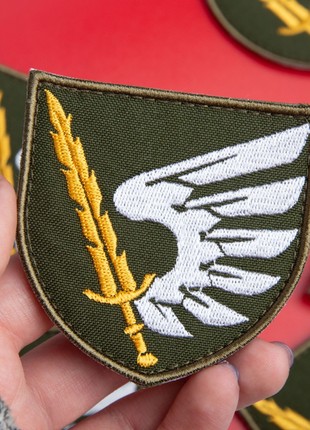 CHEVRON ON VELCRO THE 79TH INDEPENDENT LANDING ASSAULT BRIGADE WING 8X9.7 CM OLIVE