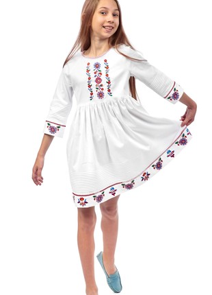 Embroidered dress for girls 04-20/094 photo