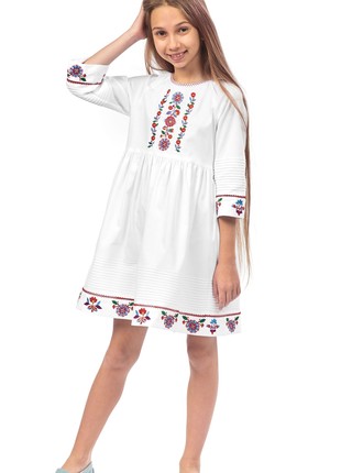 Embroidered dress for girls 04-20/091 photo