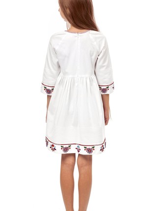 Embroidered dress for girls 04-20/095 photo