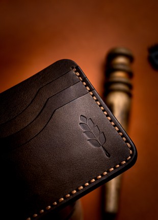 6 Card Slim Leather Card Holder, Minimalist Leather Wallet for Men3 photo