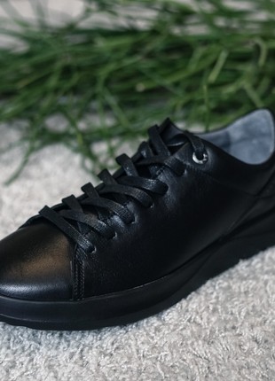 Comfortable and practical men's sneakers IKOS 388. A good choice in any weather.6 photo