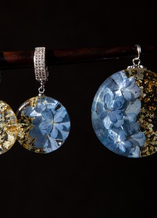 Real blue hydrangea jewelry set, resin flower necklace and earrings2 photo