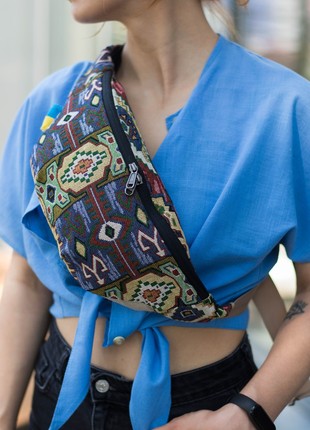 Women's handmade banana chest bag "CITRA blue"1 photo