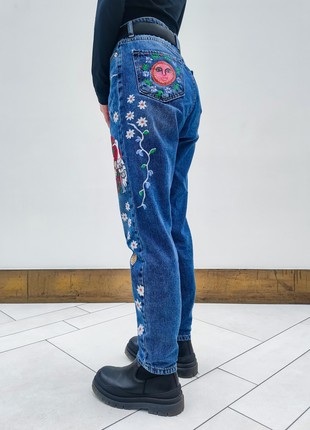 Hand-painted jeans MOM with Maria Primachenko's paintings8 photo