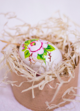 White Pink Flowers Easter Egg and Stand, Ukrainian Pysanka5 photo