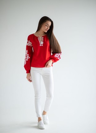 Woman's embroidered blouse red 899-18/002 photo
