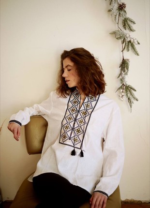 Embroidered shirt for men MOTYV Bell2 photo