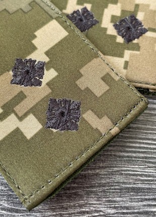 CHEVRON ON VELCRO EMBARDS OF THE TITLE OF LIEUTENANT 5X10 CM PIXEL5 photo