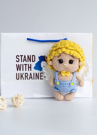 Ukrainian angel4 photo