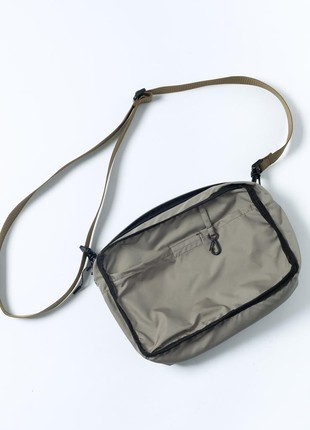 Bezlad messenger khaki six7 photo