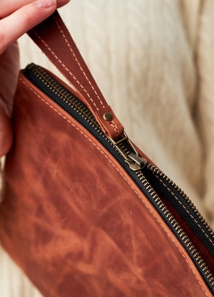 Zipper leather pouch3 photo